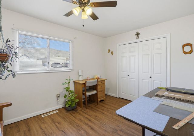 11017 Phoenix Avenue NE, Albuquerque, NM 87112