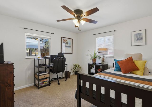 11017 Phoenix Avenue NE, Albuquerque, NM 87112