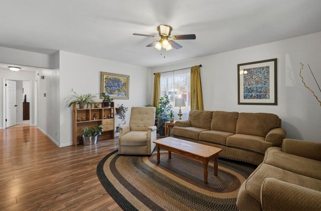 11017 Phoenix Avenue NE, Albuquerque, NM 87112