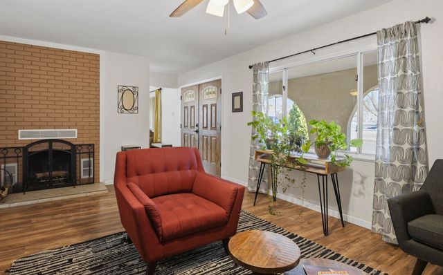 11017 Phoenix Avenue NE, Albuquerque, NM 87112