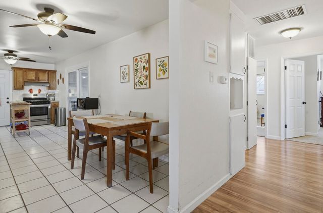 11017 Phoenix Avenue NE, Albuquerque, NM 87112