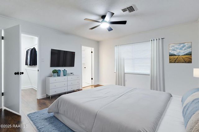 206 Nottingham Circle, Lafayette, LA 70507