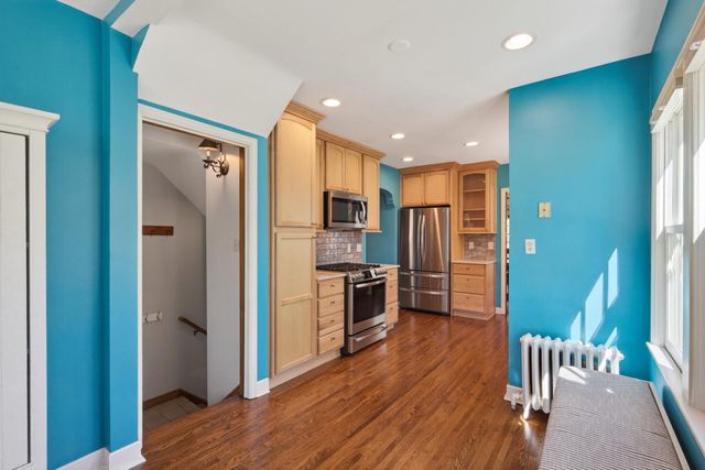 2700 Hayes Street NE, Minneapolis, MN 55418