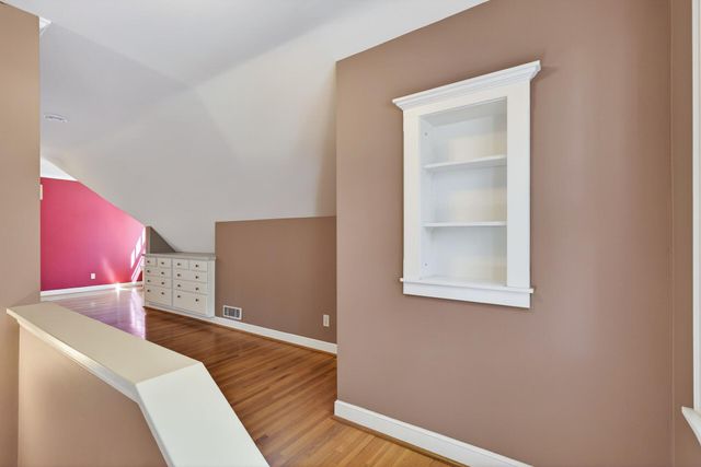 2700 Hayes Street NE, Minneapolis, MN 55418