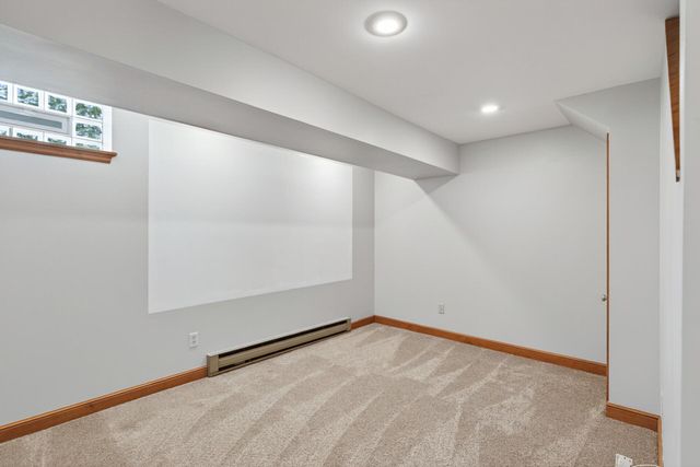 2700 Hayes Street NE, Minneapolis, MN 55418