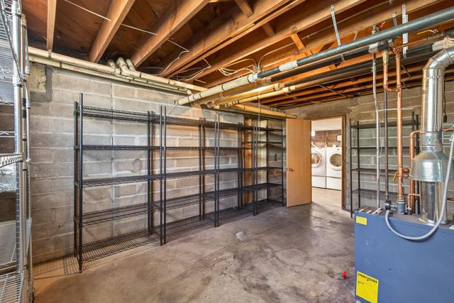 2700 Hayes Street NE, Minneapolis, MN 55418