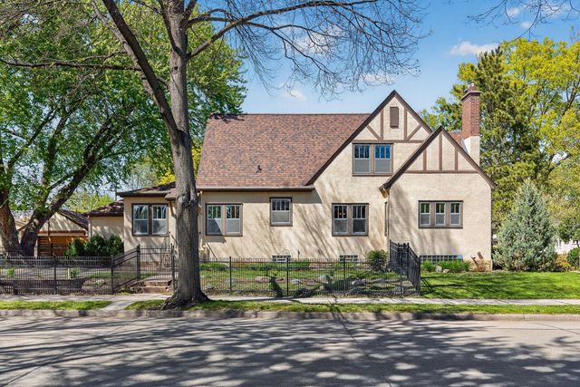 2700 Hayes Street NE, Minneapolis, MN 55418