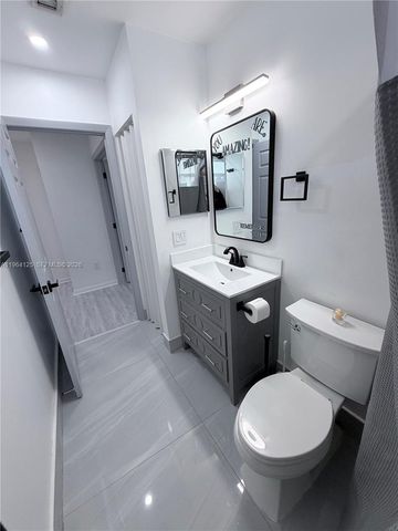 15102 NW 7th Ct, Pembroke Pines, FL 33028