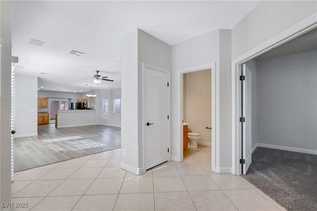 8421 Winterchase Place, Las Vegas, NV 89143