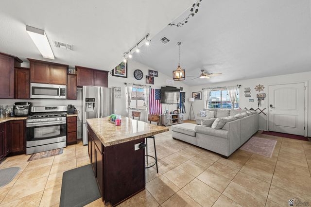 11722 S Gila St, Wellton, AZ 85356