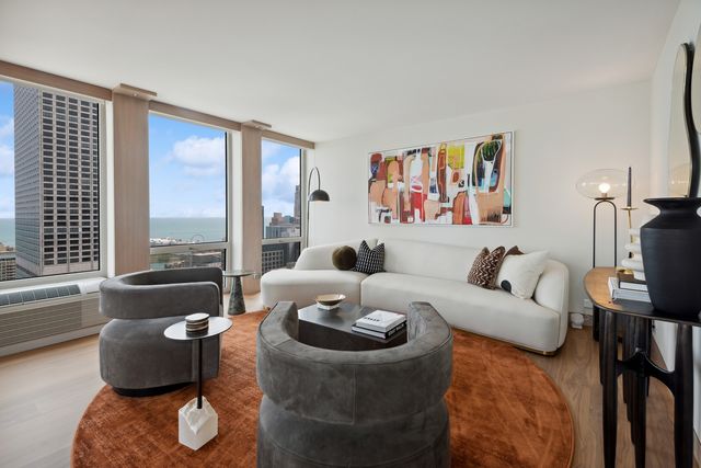 111 E Chestnut Street 56AB, Chicago, IL 60611