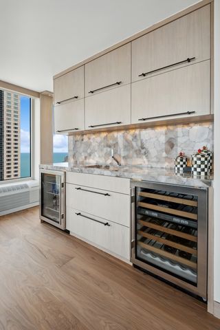 111 E Chestnut Street 56AB, Chicago, IL 60611