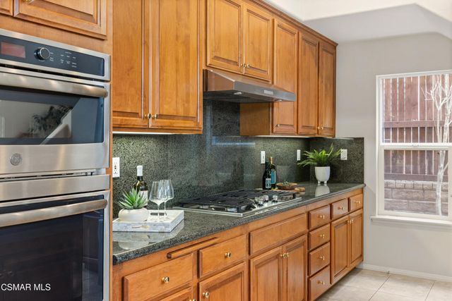 2996 Eagles Claw Avenue, Thousand Oaks, CA 91362