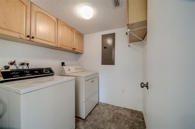 9209 SEMINOLE BOULEVARD 56, Seminole, FL 33772