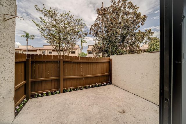 9209 SEMINOLE BOULEVARD 56, Seminole, FL 33772