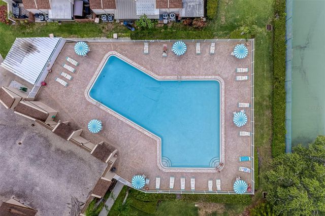 9209 SEMINOLE BOULEVARD 56, Seminole, FL 33772