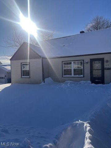 610 Elm Street, Struthers, OH 44471