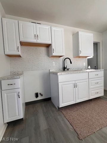 610 Elm Street, Struthers, OH 44471