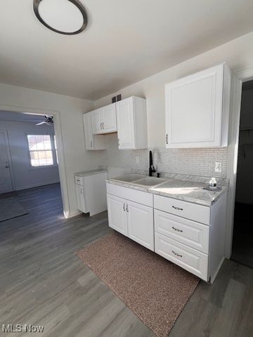 610 Elm Street, Struthers, OH 44471