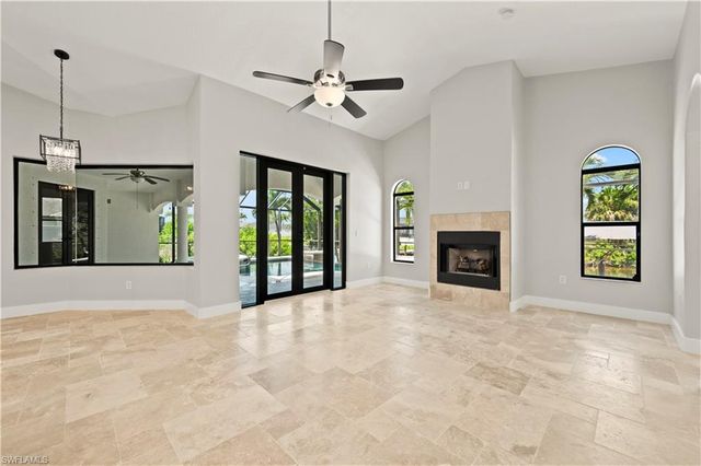 506 32nd PL, Cape Coral, FL 33993
