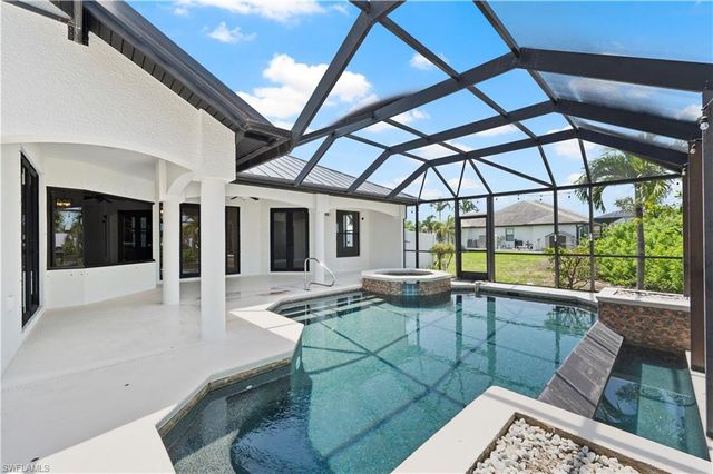 506 32nd PL, Cape Coral, FL 33993