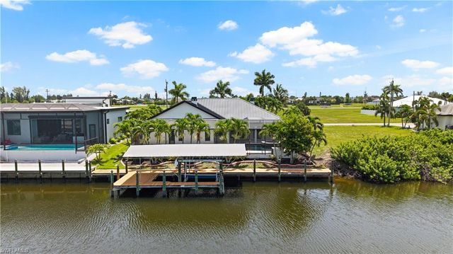 506 32nd PL, Cape Coral, FL 33993