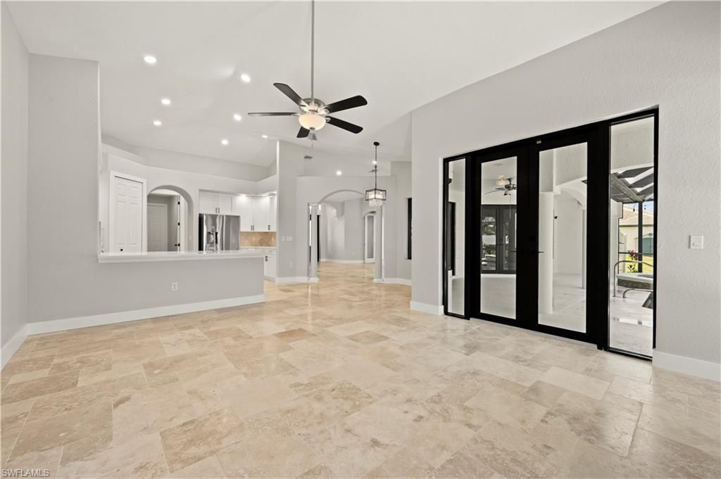 Image 13 of property listing at 506 32nd PL, Cape Coral, FL 33993