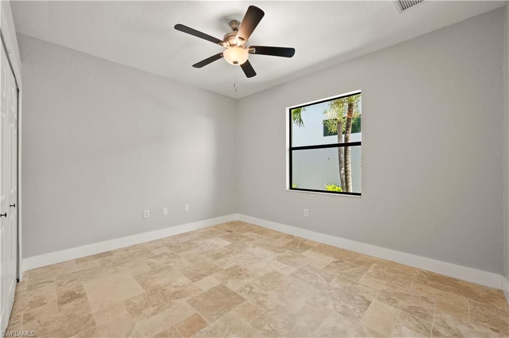 Image 29 of property listing at 506 32nd PL, Cape Coral, FL 33993
