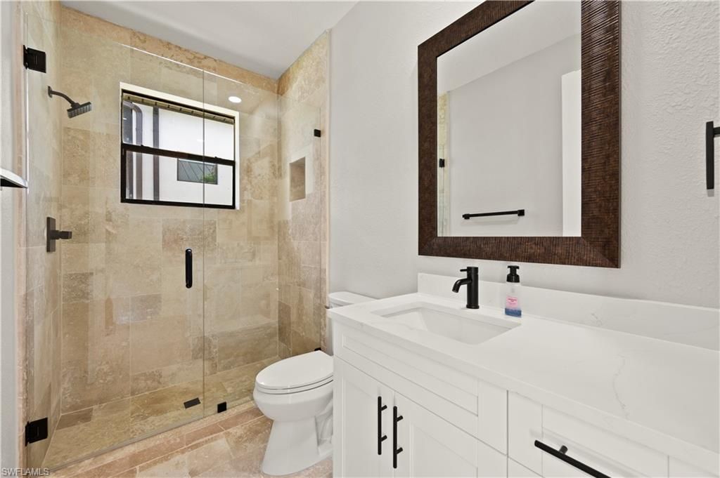 Image 30 of property listing at 506 32nd PL, Cape Coral, FL 33993