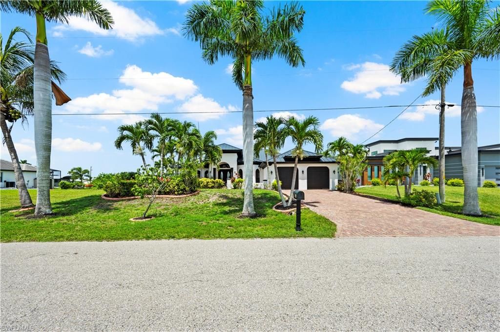 Image 42 of property listing at 506 32nd PL, Cape Coral, FL 33993