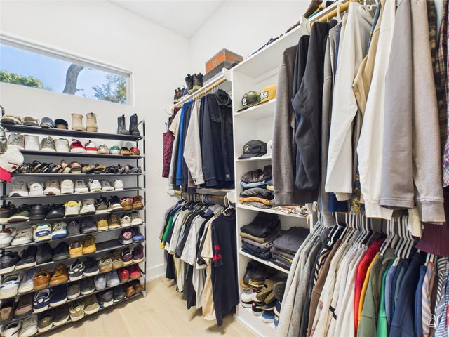 3002 Sunridge DR, Austin, TX 78741