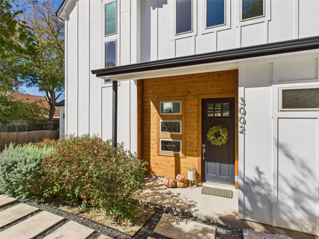 3002 Sunridge DR, Austin, TX 78741