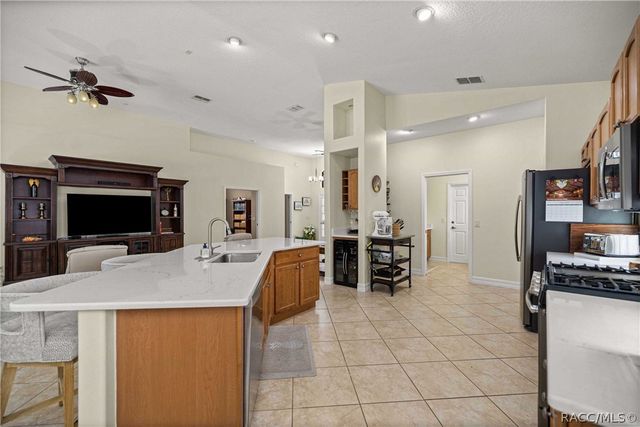 155 W Doerr Path, Hernando, FL 34442