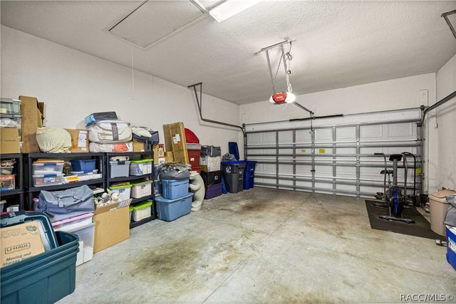 155 W Doerr Path, Hernando, FL 34442