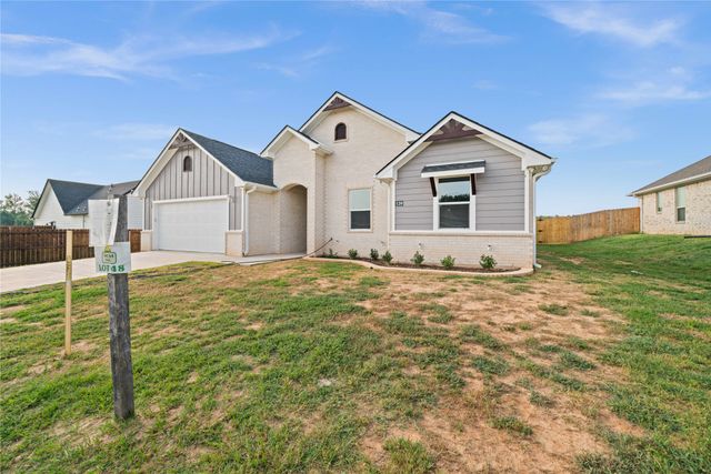 120 Hay Meadow Drive, Winona, TX 75792