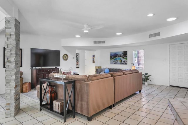 74111 Old Prospector Trail, Palm Desert, CA 92260