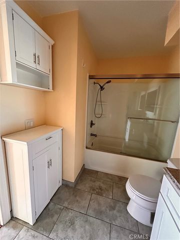 189 Alicante Aisle 229, Irvine, CA 92614