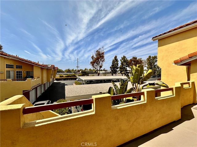 189 Alicante Aisle 229, Irvine, CA 92614