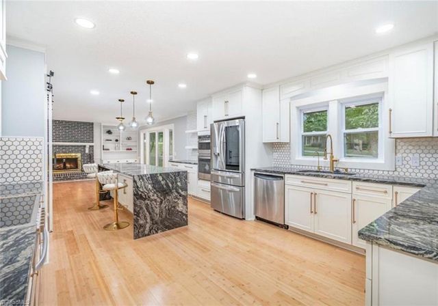 4806 Trailwood Drive, Greensboro, NC 27407