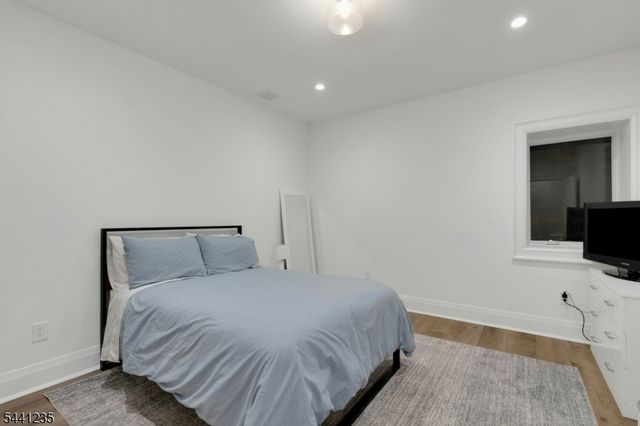 61 Slayton Dr, Millburn Twp., NJ 07078