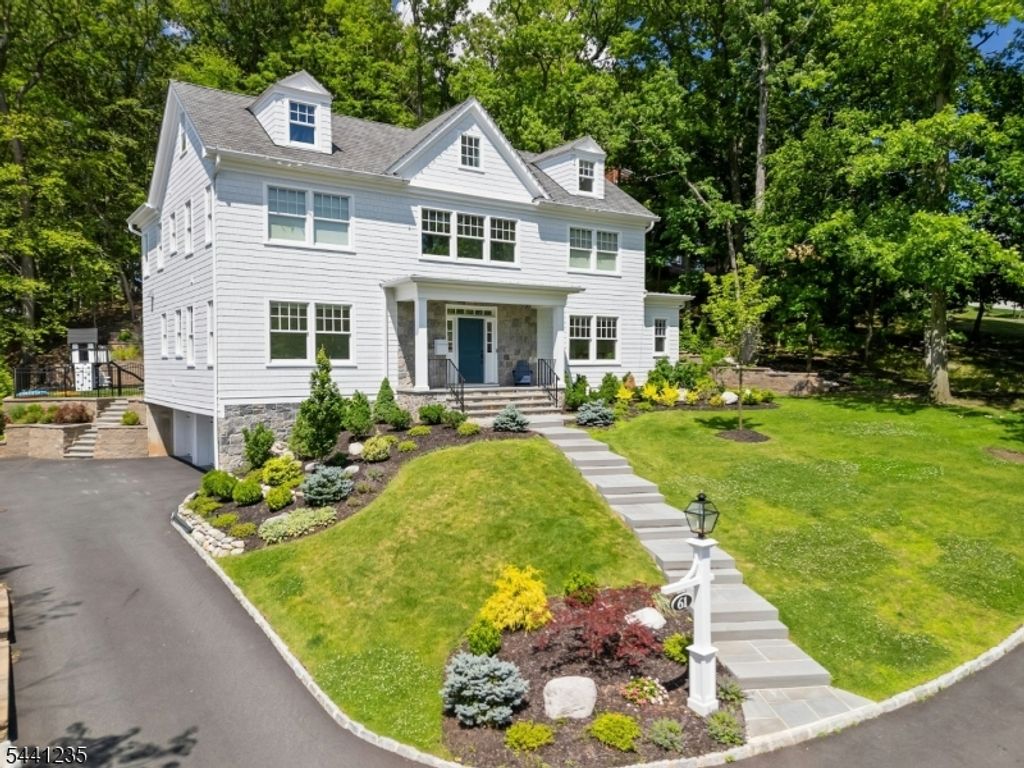 61 Slayton Dr, Millburn Twp., NJ 07078 — photo 2