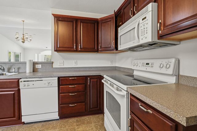 6029 Pantherwood Dr., Myrtle Beach, SC 29579