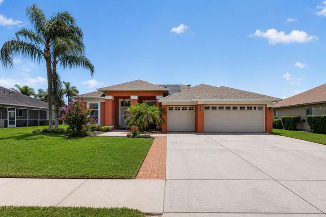 5805 WEDGEFIELD DRIVE, Zephyrhills, FL 33541