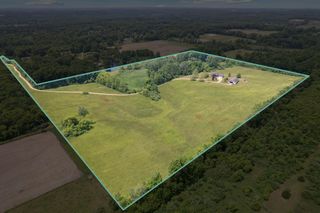 1741 N Bunn Road, Hillsdale Twp, MI 49242