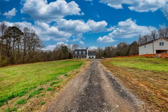 400 Pitts Chapel Rd, Newborn, GA 30056