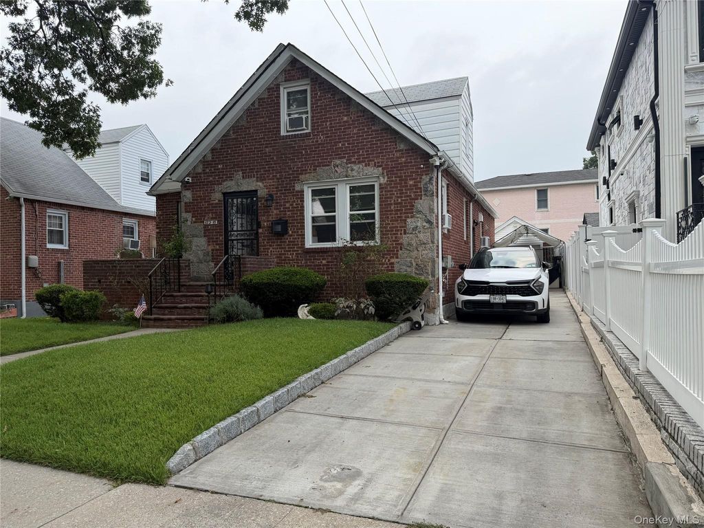 122-13 149th Avenue, South Ozone Park, NY 11420 — photo 2