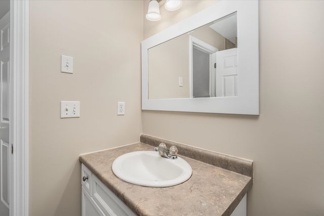 18 Ked Drive, Concord, NH 03301