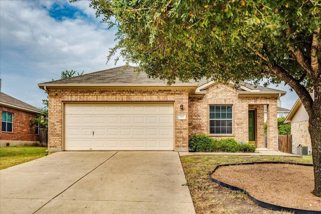 265 Poplarwood DR, Kyle, TX 78640