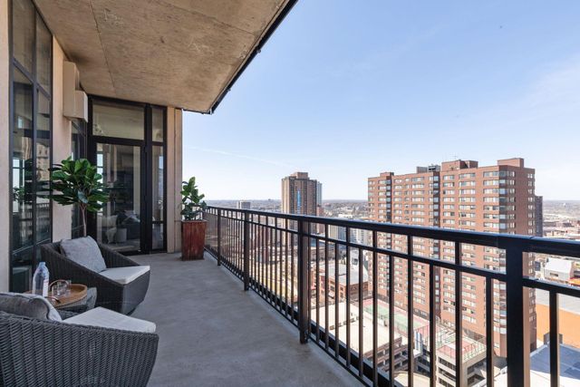 201 S 11th Street 2100, Minneapolis, MN 55403