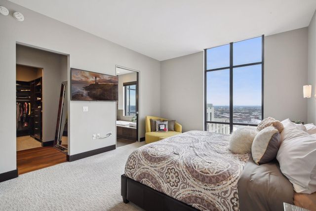 201 S 11th Street 2100, Minneapolis, MN 55403